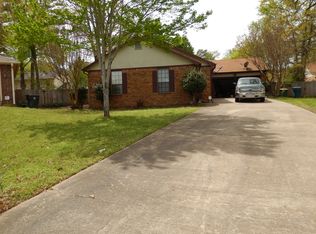 7 Rosewall Ct, Little Rock, AR 72210