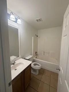 2913 Inks Lake Dr — Photo 11