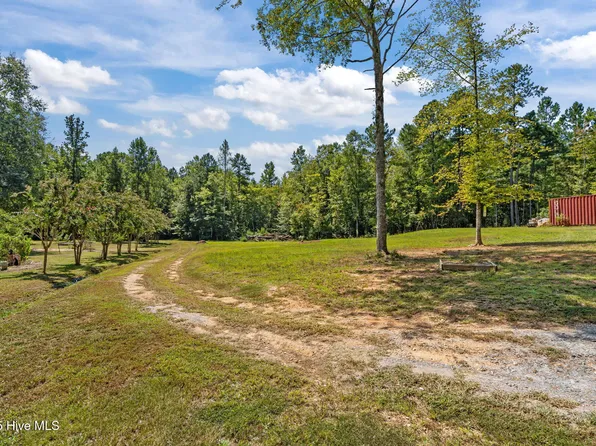 253 Martin Lane, Carthage, NC 28327