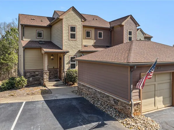 404 Sunset Point Dr, West Union, SC 29696