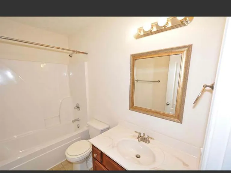 317 Lansinger Ln #A — Photo 6
