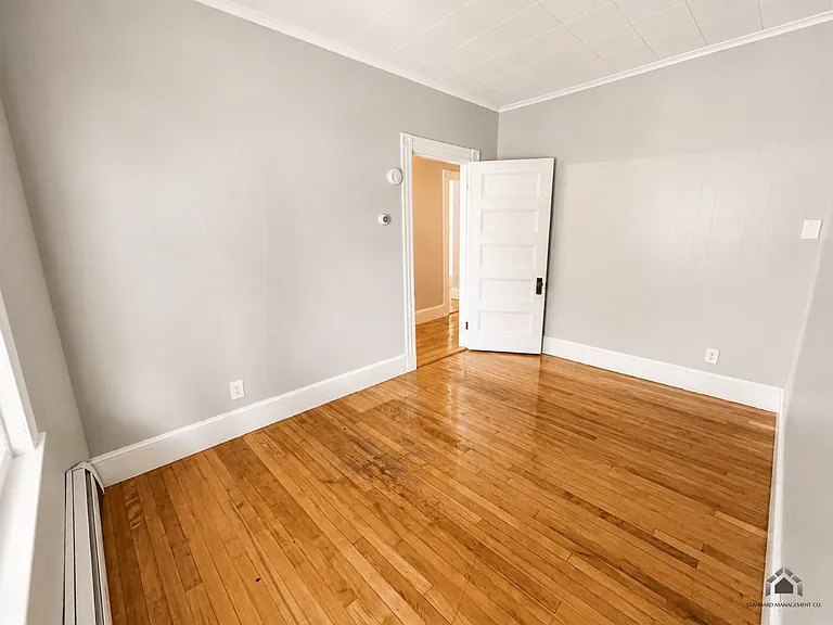 14 West St #1 — Photo 7
