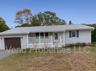 72 Hathorn Blvd, Saratoga Springs, NY 12866