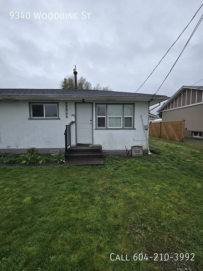 Building Photo - 9340 Woodbine St