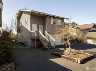 1517 4th St #2A, Bellingham, WA 98225