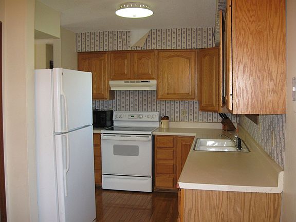 3rd image of 14878 56th St N