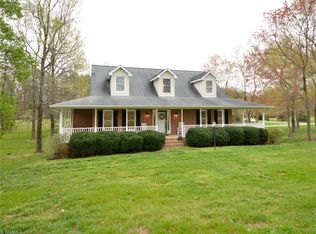 304 Barden Dr, Kernersville, NC 27284
