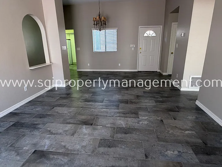 945 N Pasadena St #53 — Photo 6