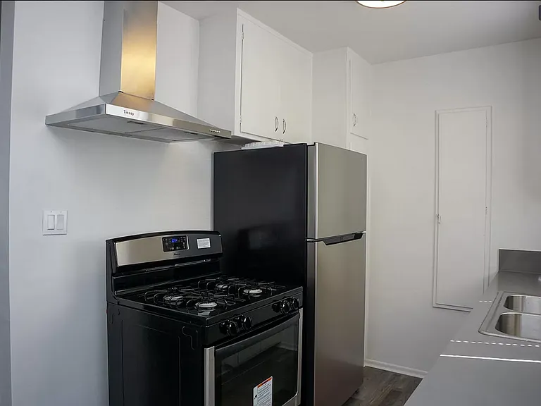 Grand 504 — Photo 3
