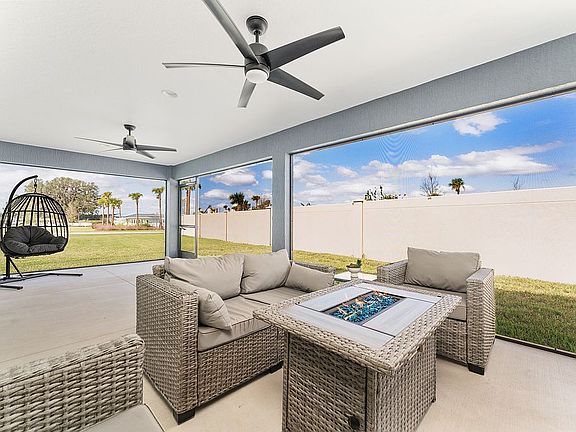 3rd image of 7537 Chastain Cir