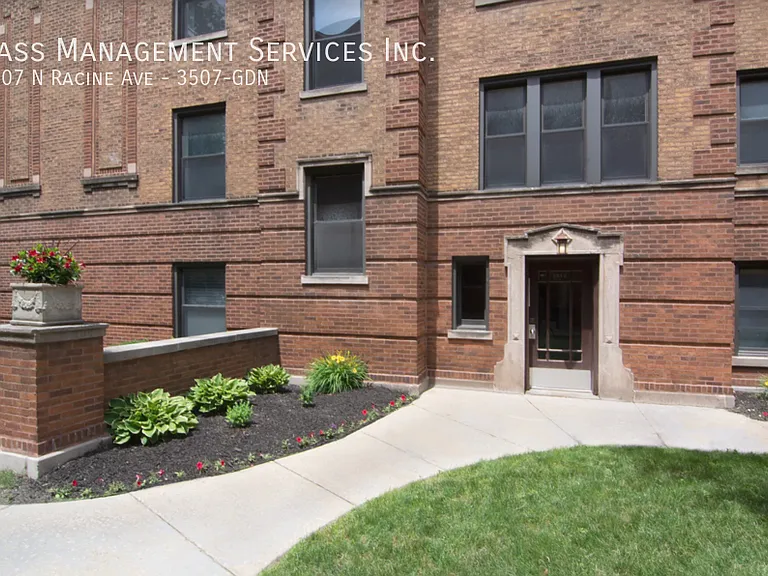 3507-13 N Racine — Photo 2