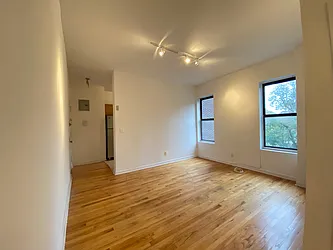 Rented by Lang Realty LLC