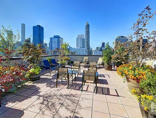 Sold by Halstead Real Estate | media 6