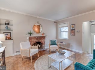 919 S Bodine St, Philadelphia, PA 19147