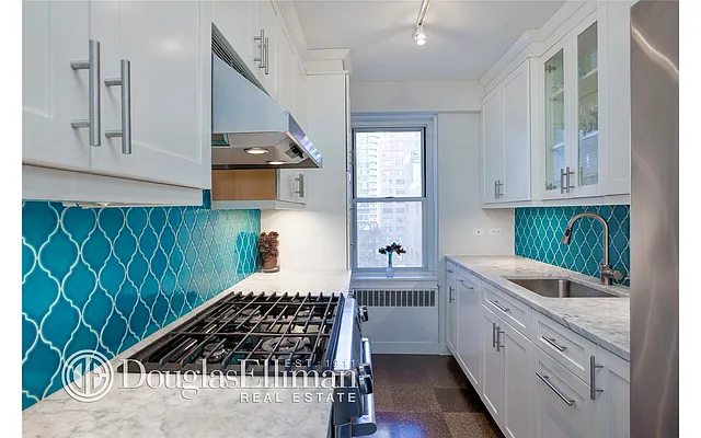 Sold by Douglas Elliman | media 16