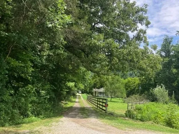 482 Aaron Baird Rd, Pioneer, TN 37847