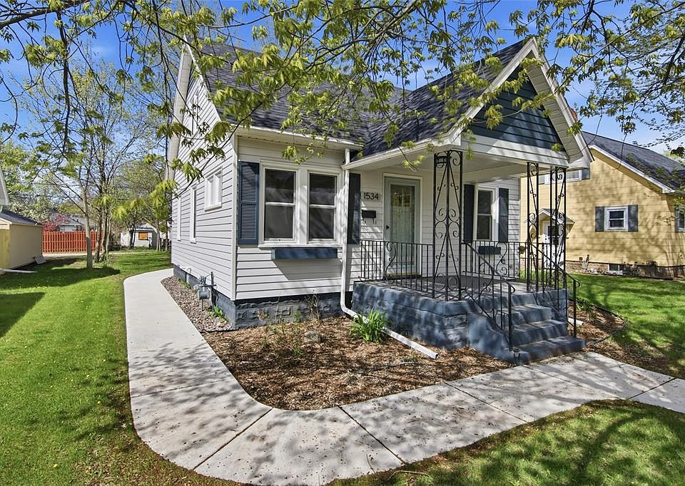 1st image of 1534 Badger Avenue