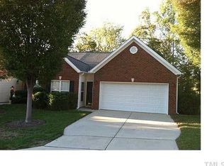 2545 Bent Green St, Raleigh, NC 27614