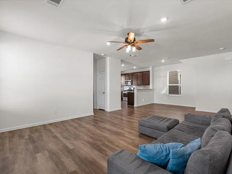 12615 Baker Bend St — Photo 8