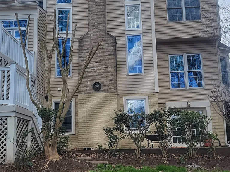 15141 Windy Hollow Cir — Photo 92