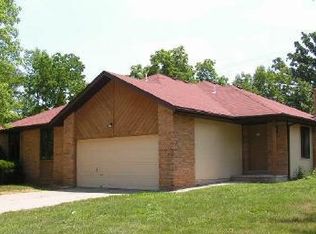274 Streamside Ct, Nixa, MO 65714