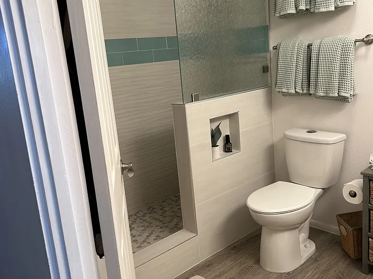 Walk in shower
