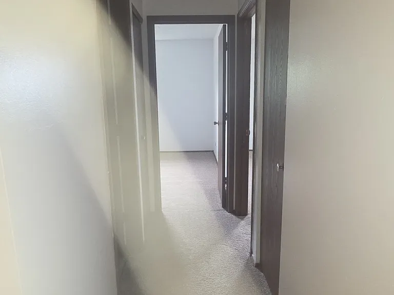 750 W Bethel Dr #11 — Photo 5