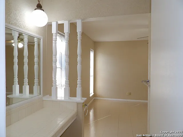 5637 Walzem Rd — Photo 19