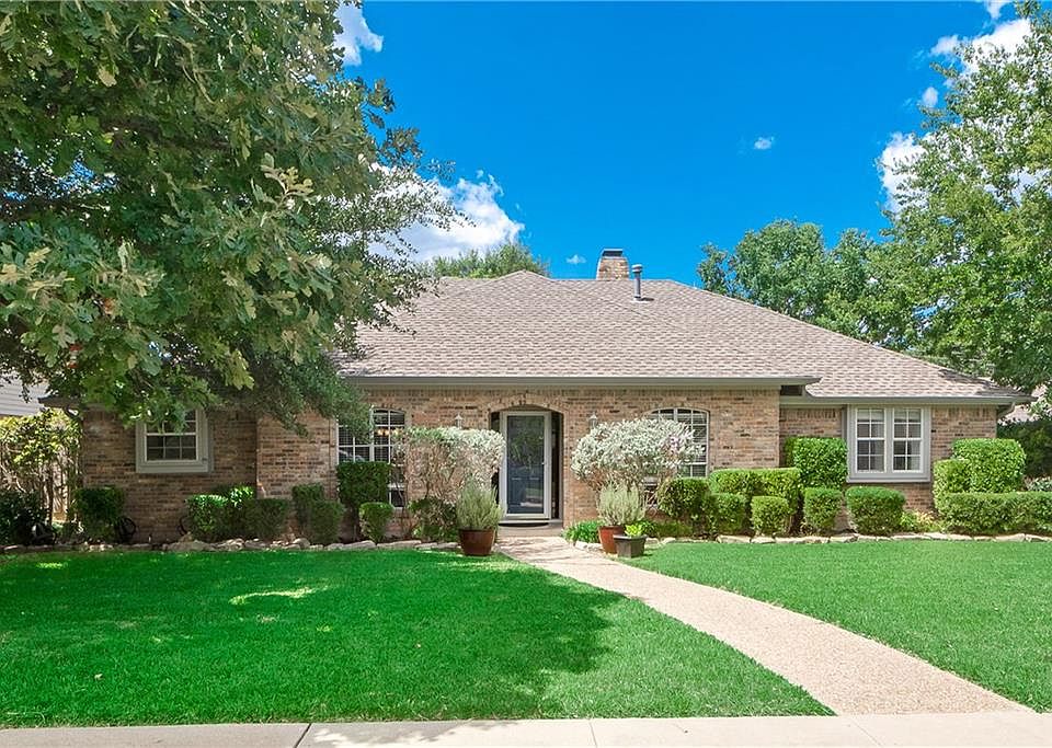 1st image of 2907 Laurel Ln