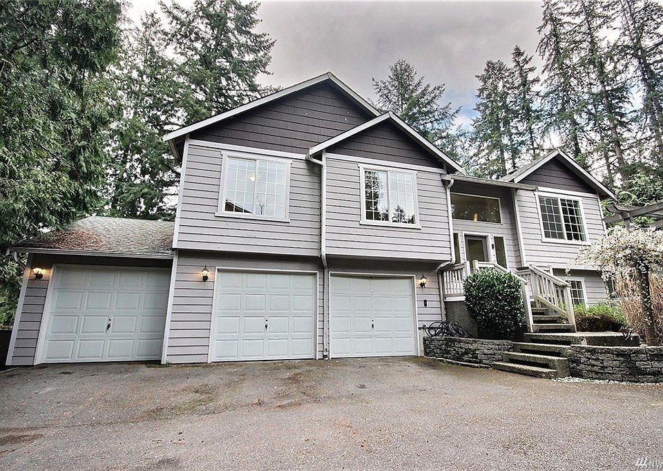 1st image of 2952 NE 178th St