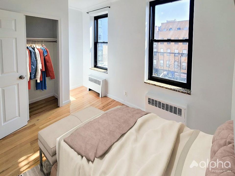 1st image of 2033 2nd Ave APT 3A