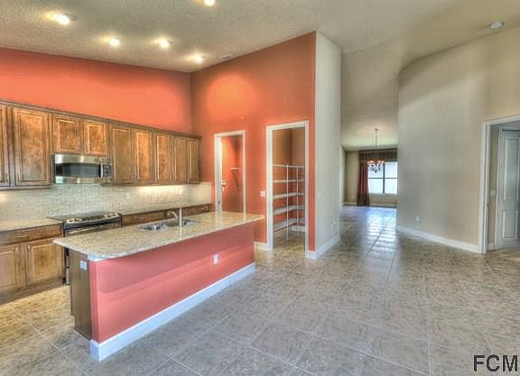 4th image of 670 Elk River Dr