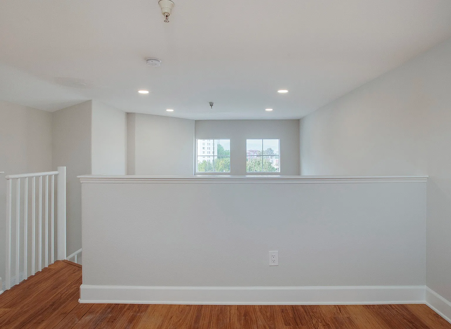 2 bed, 1173 sqft, $4,875 — Photo 2