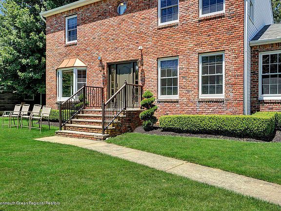5th image of 1134 Carollina St