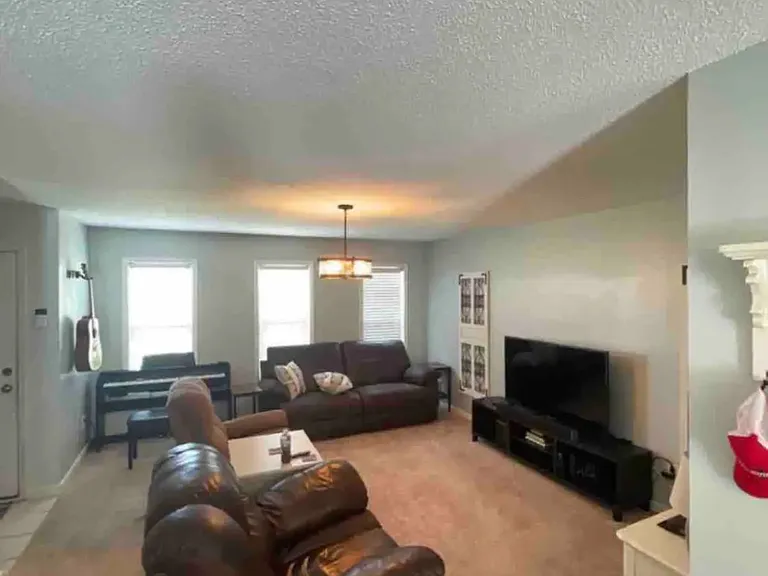 2012 Belford Dr — Photo 11
