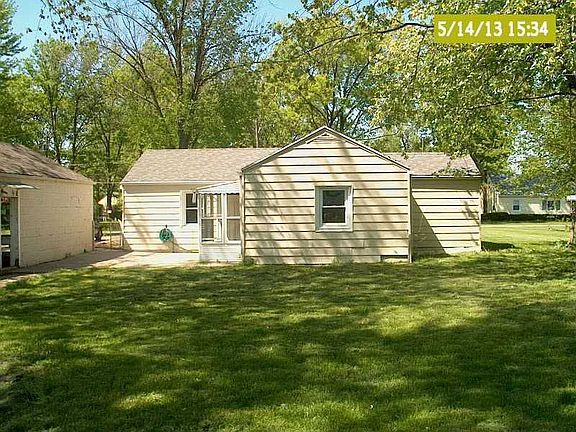 3rd image of 507 Ashwood Ave