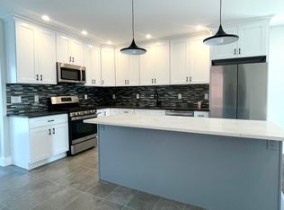 228 Beach 133 St #133, Rockaway Park, NY 11694