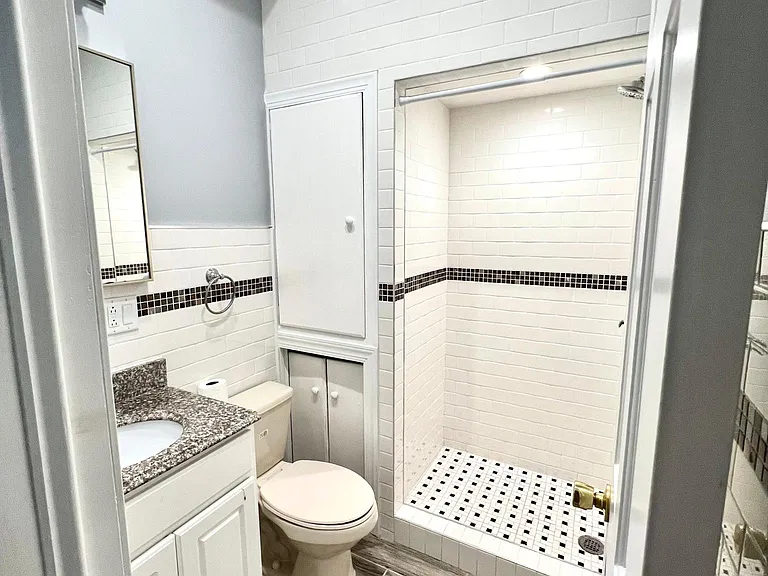 662 Bleecker St #1 — Photo 8