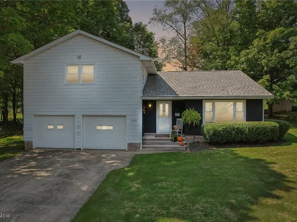 14718 Evergreen Dr, Burton, OH 44021