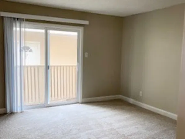 Courtyard Apartments, 5971 Lake Crest Way #3, Sacramento, CA 95822