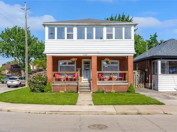 121 Edgemont St N, Hamilton, ON L8H 4E2
