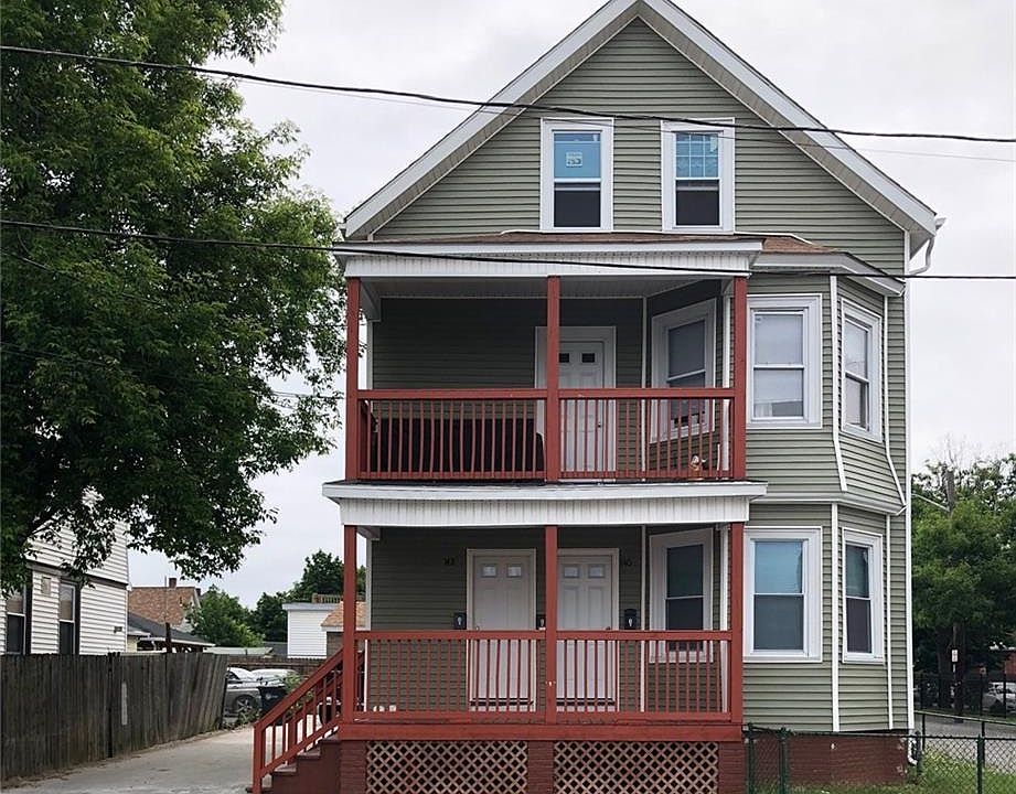 1st image of 140 Sorrento St