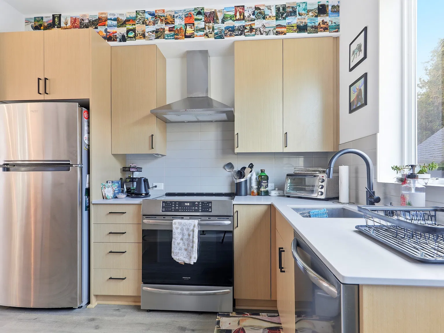 3 bed, 1196 sqft, $5,500 — Photo 3