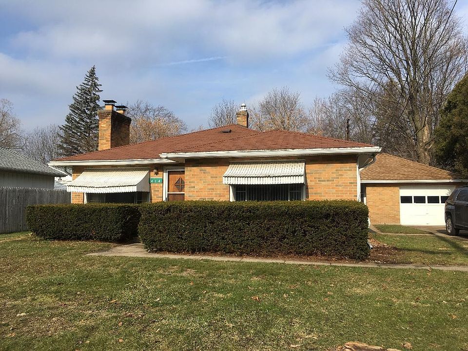 Front View with Garage