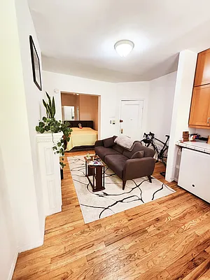 Rented by Oxford Property Group | media 2