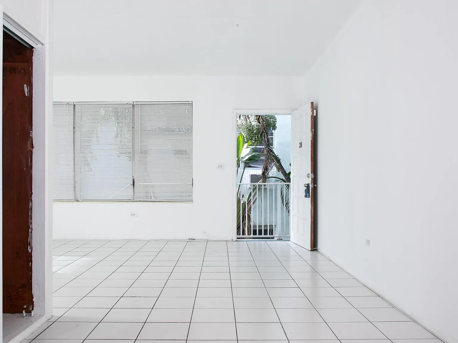 Collins Ave, Surfside — Photo 4
