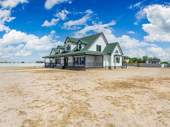 4th image of 21627 W Montanoso Drive