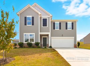 518 Bentwater Way, Hoschton, GA 30548
