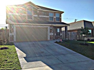 426 Jazmin Rd, Laredo, TX 78043