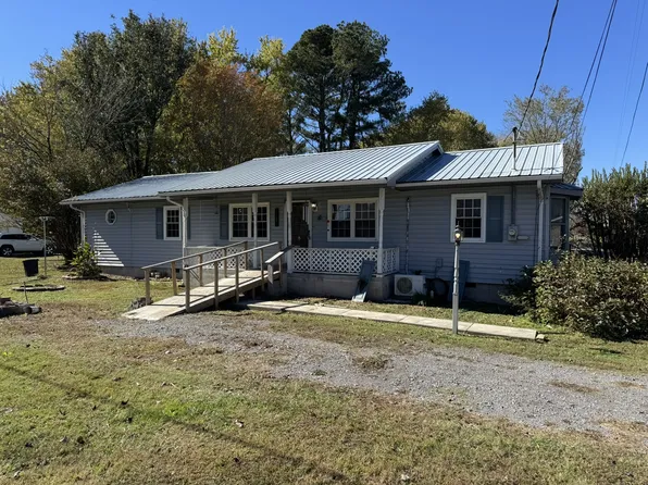 7415 Rock Creek Rd, Tullahoma, TN 37388